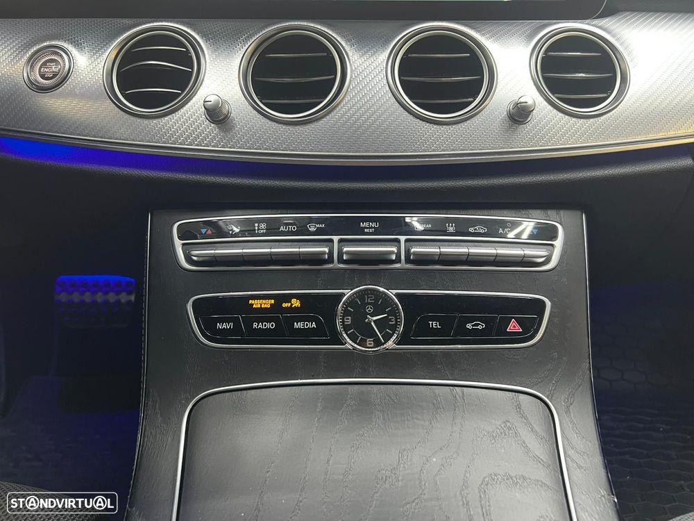 Mercedes-Benz E 300 de Avantgarde - 39