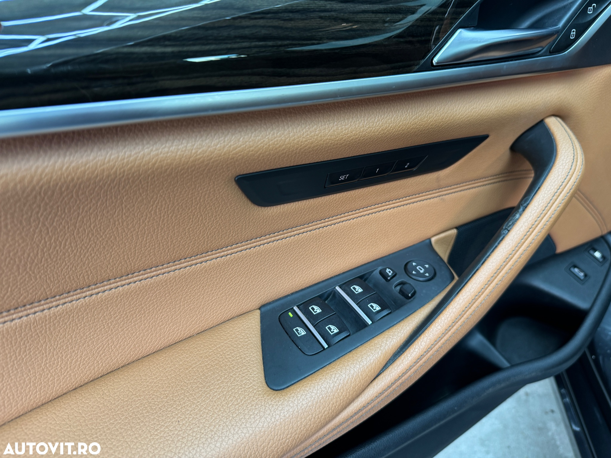 BMW Seria 5 530e xDrive AT PHEV - 27