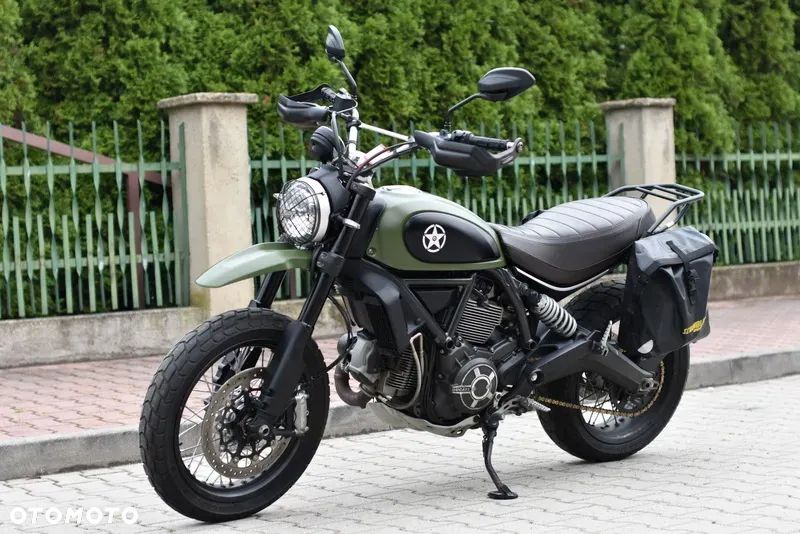 Ducati Scrambler - 24