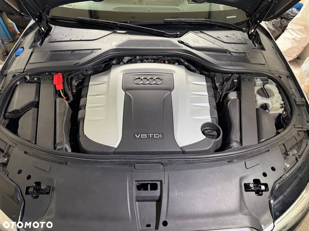 Audi A8 - 32
