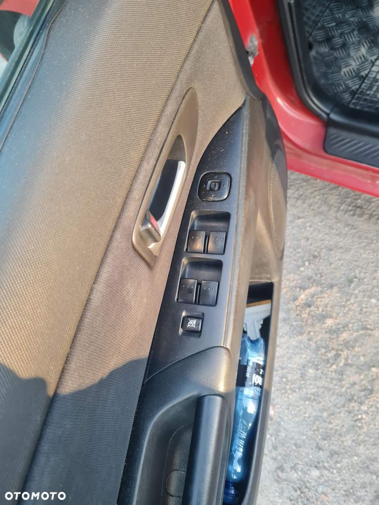 Mazda 3 1.6 CD Sport Exclusive - 8