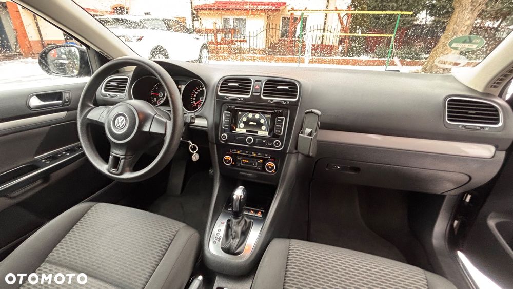 Volkswagen Golf 1.6 TDI DPF BlueMotion Technology DSG Comfortline - 3