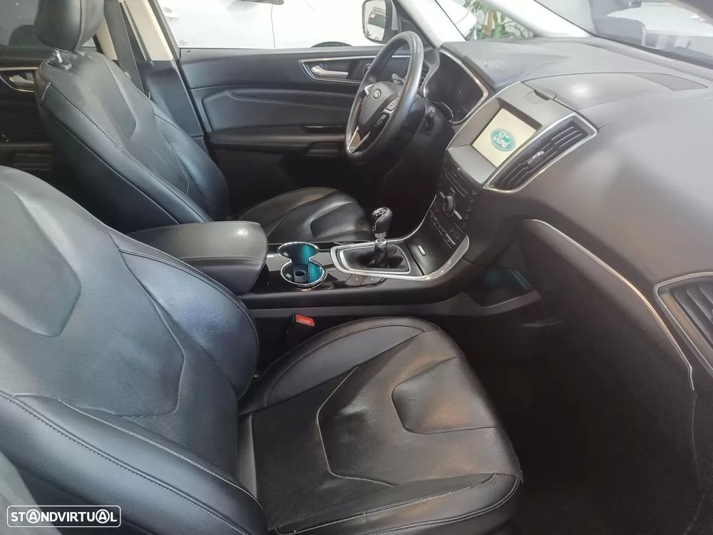 Ford S-Max 2.0 TDCi Titanium - 25