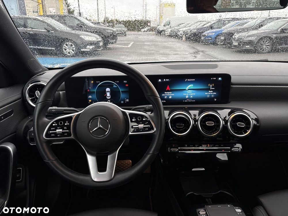 Mercedes-Benz CLA 200 7G-DCT - 12