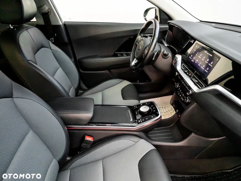 Kia Niro 64kWh L - 26