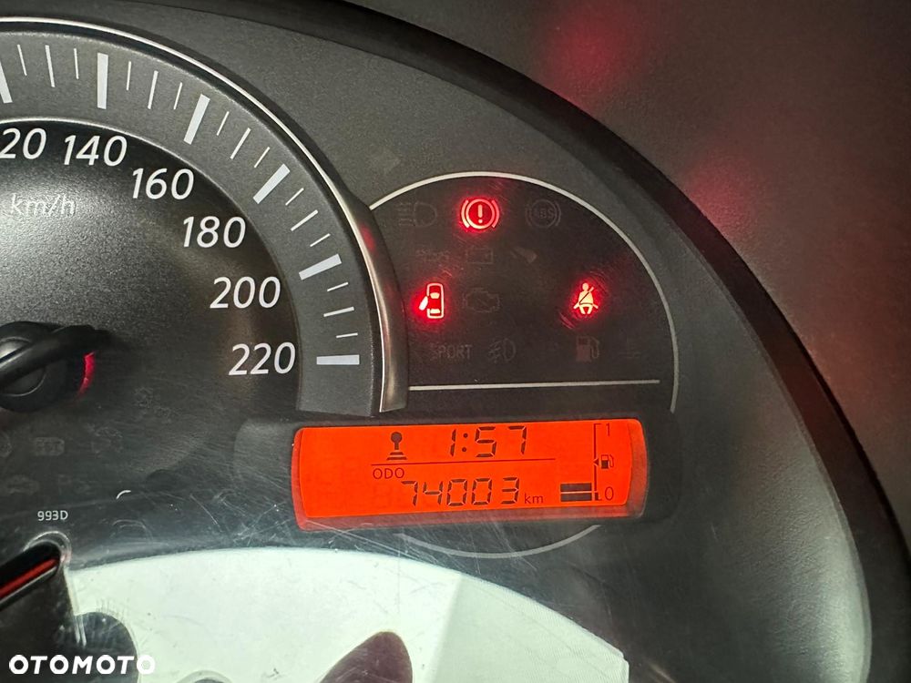 Nissan Micra 1.2 Visia - 6