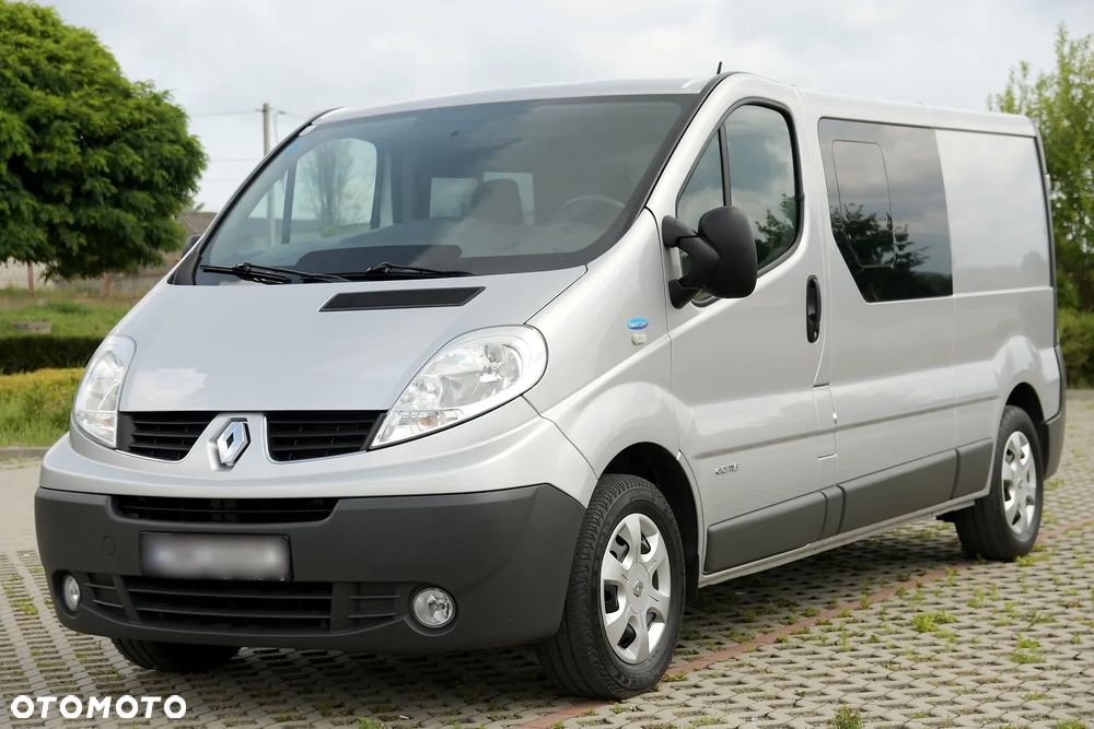 Renault Trafic - 2
