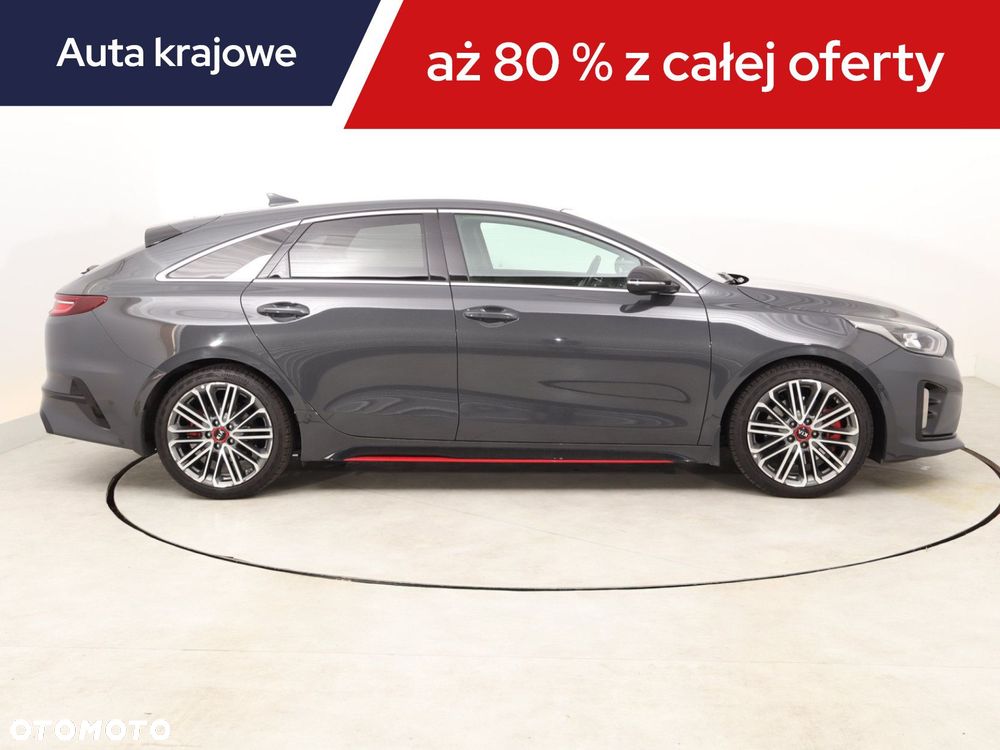 Kia ProCeed - 8