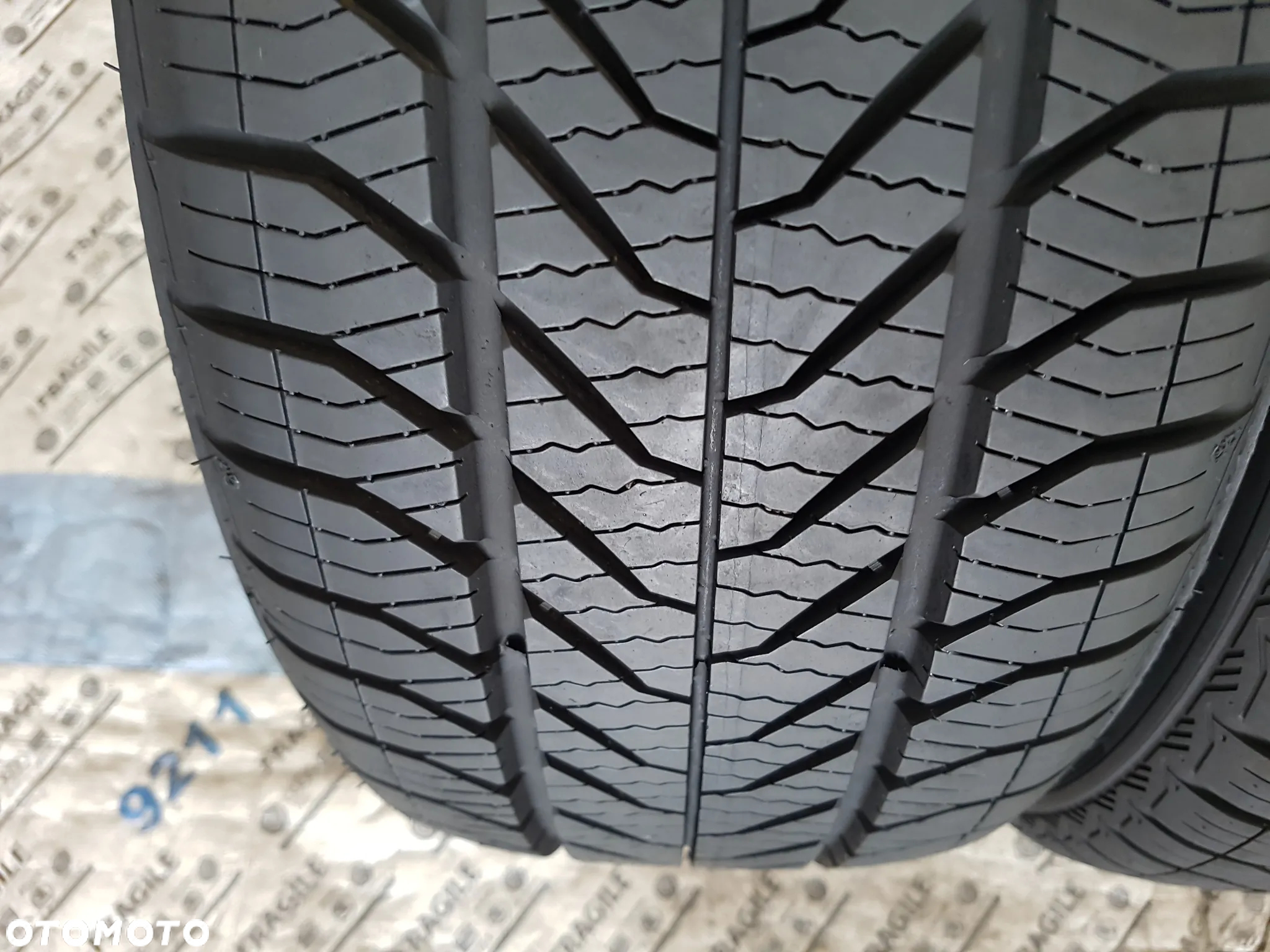 OPONY CAŁOROCZNE 4SEASON   195/45R16   195/45/16 DURATURN - 17