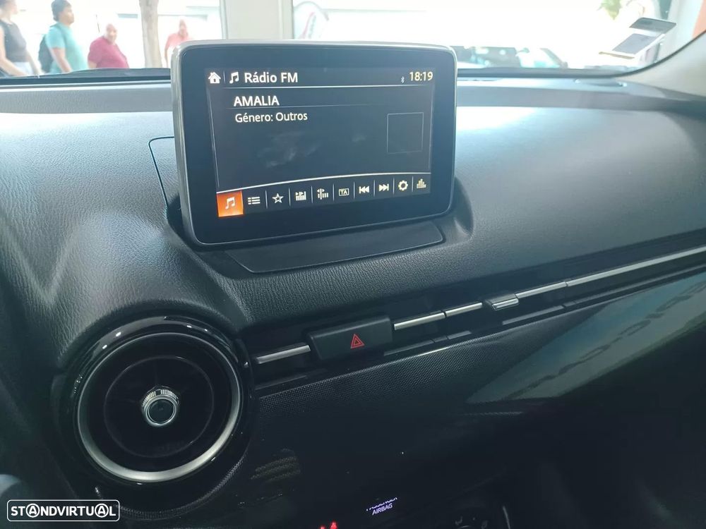 Mazda 2 1.5 Sky.Evolve Navi - 17