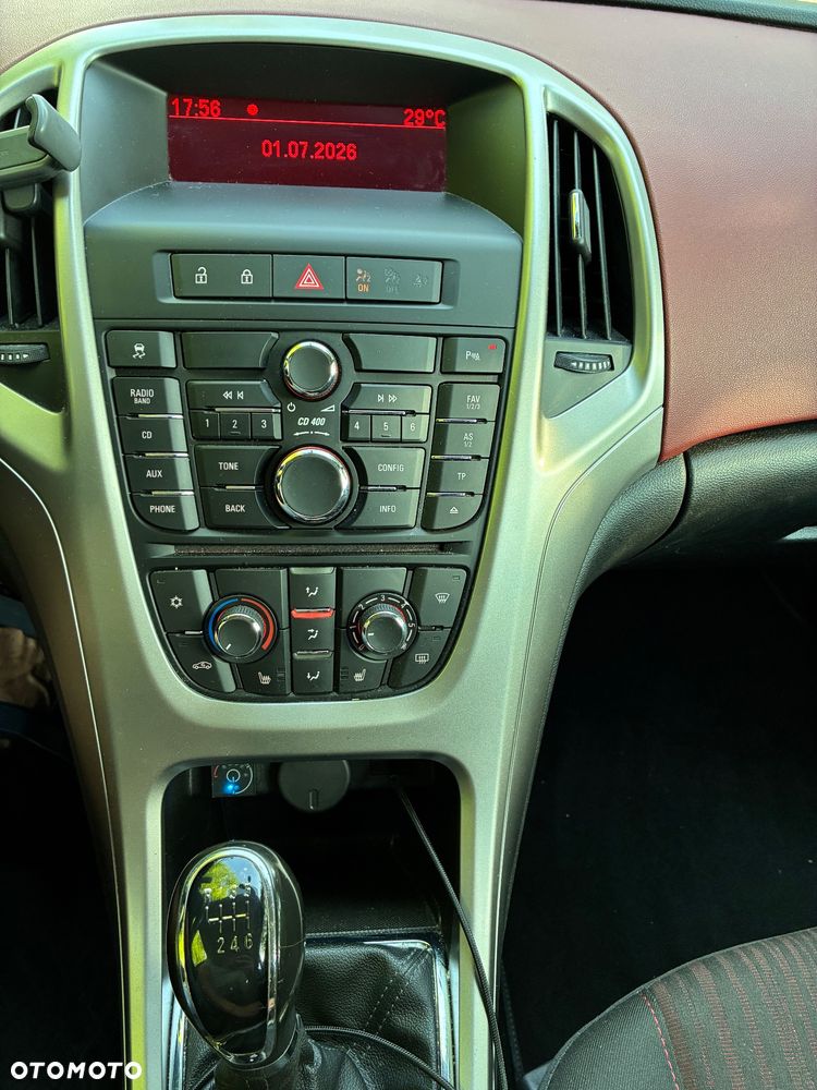 Opel Astra 1.4 Turbo - 18