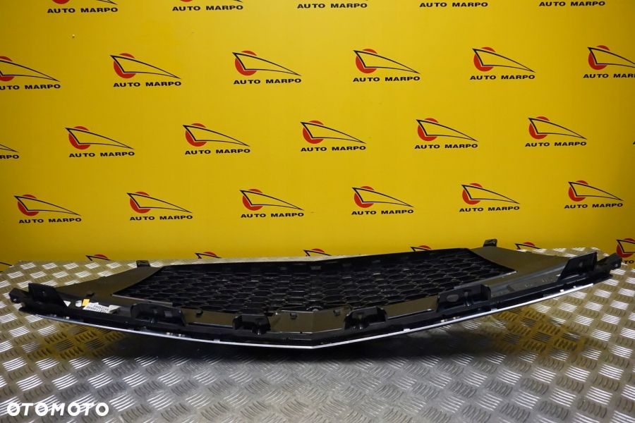 CADILLAC XT5 2020 - 2024 Atrapa Grill Przód Chrom USA - 12