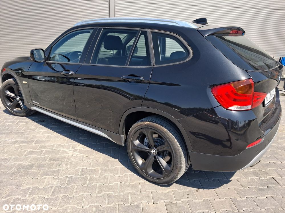 BMW X1 sDrive18i Sport Line - 6