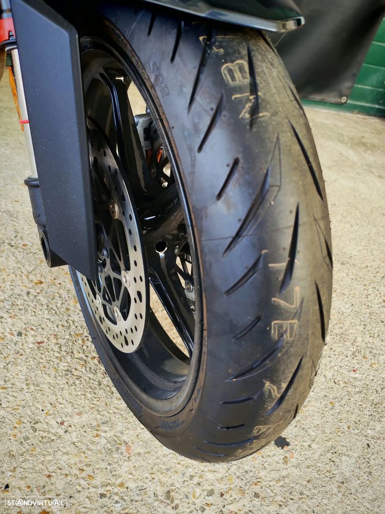 KTM 990 - 4