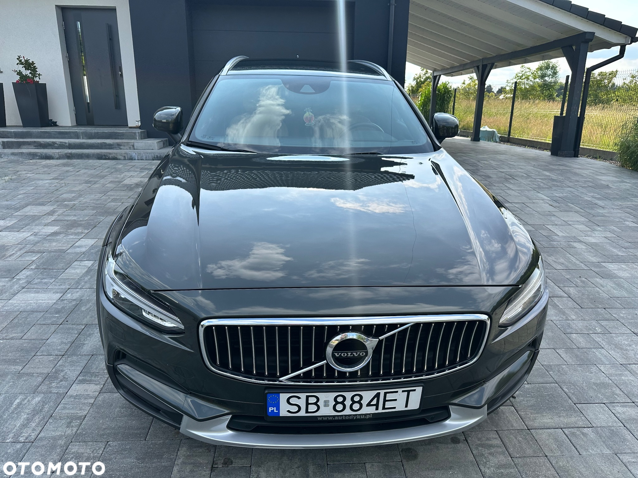 Volvo V90 Cross Country D4 AWD - 10