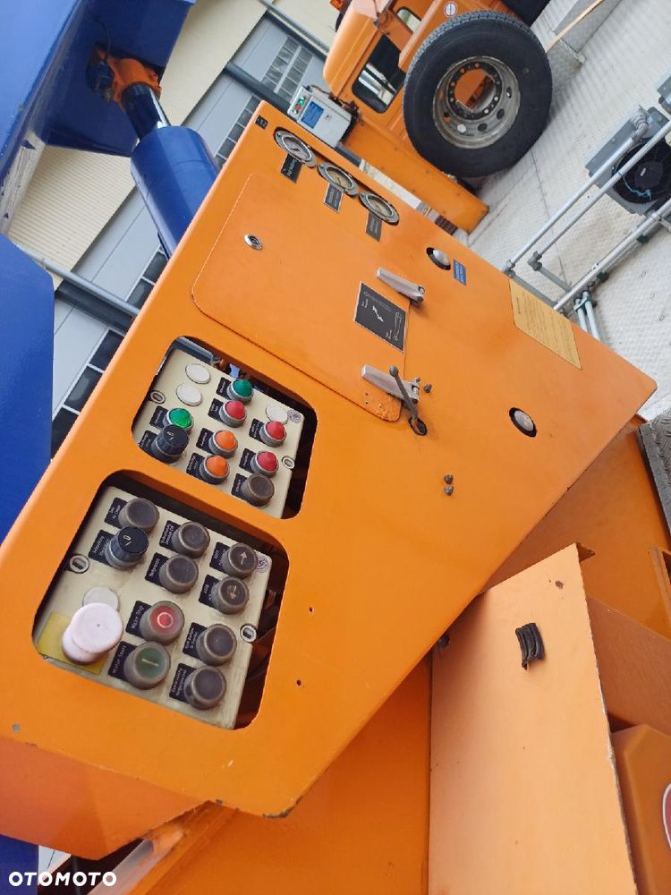 Mercedes-Benz Wumag WS / WT 320  6x4 - 14