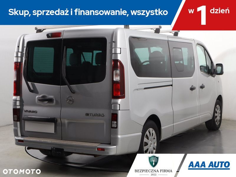 Opel Vivaro - 7