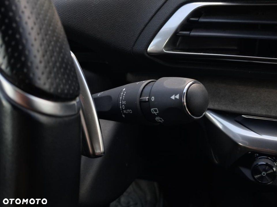Peugeot 5008 - 27