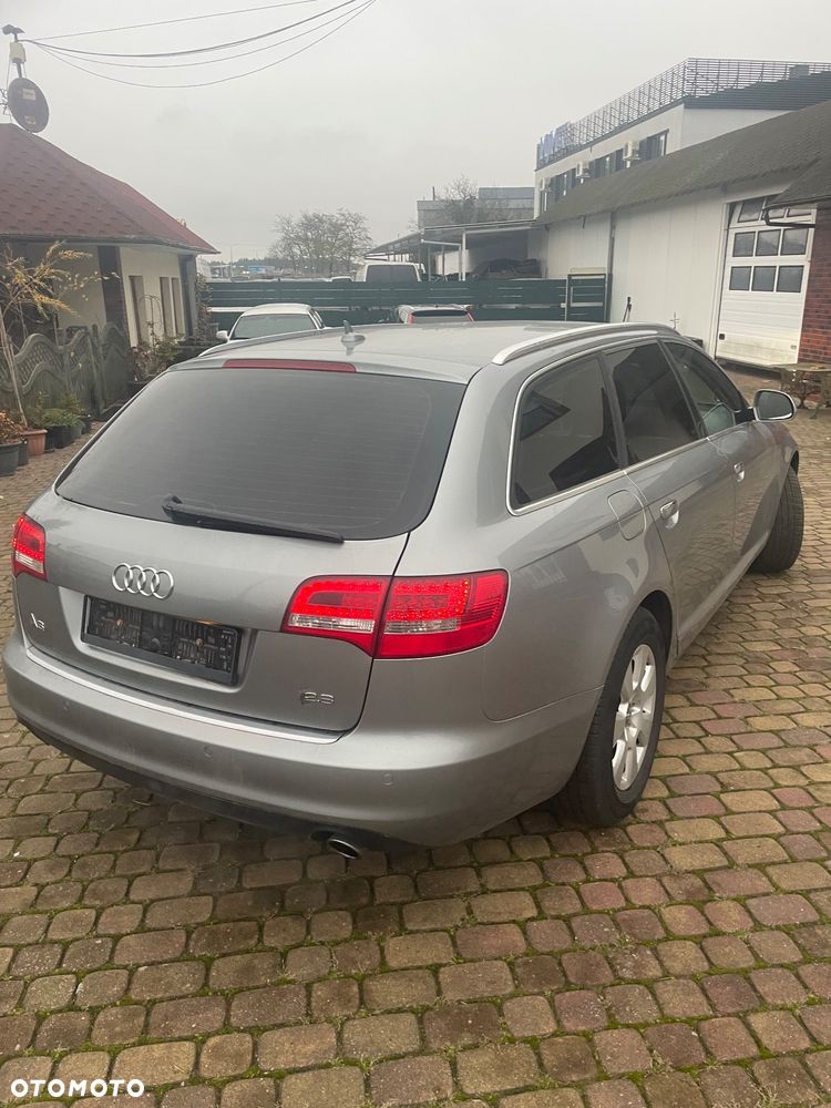Audi A6 Avant - 17