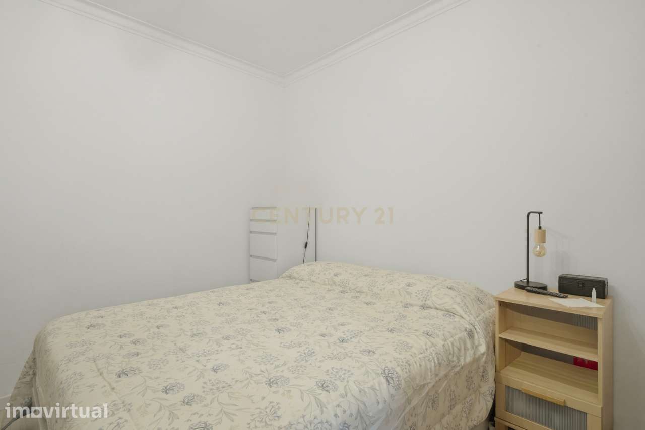 Apartamento T0+1 com Pátio em Alverca - Grande imagem: 2/16