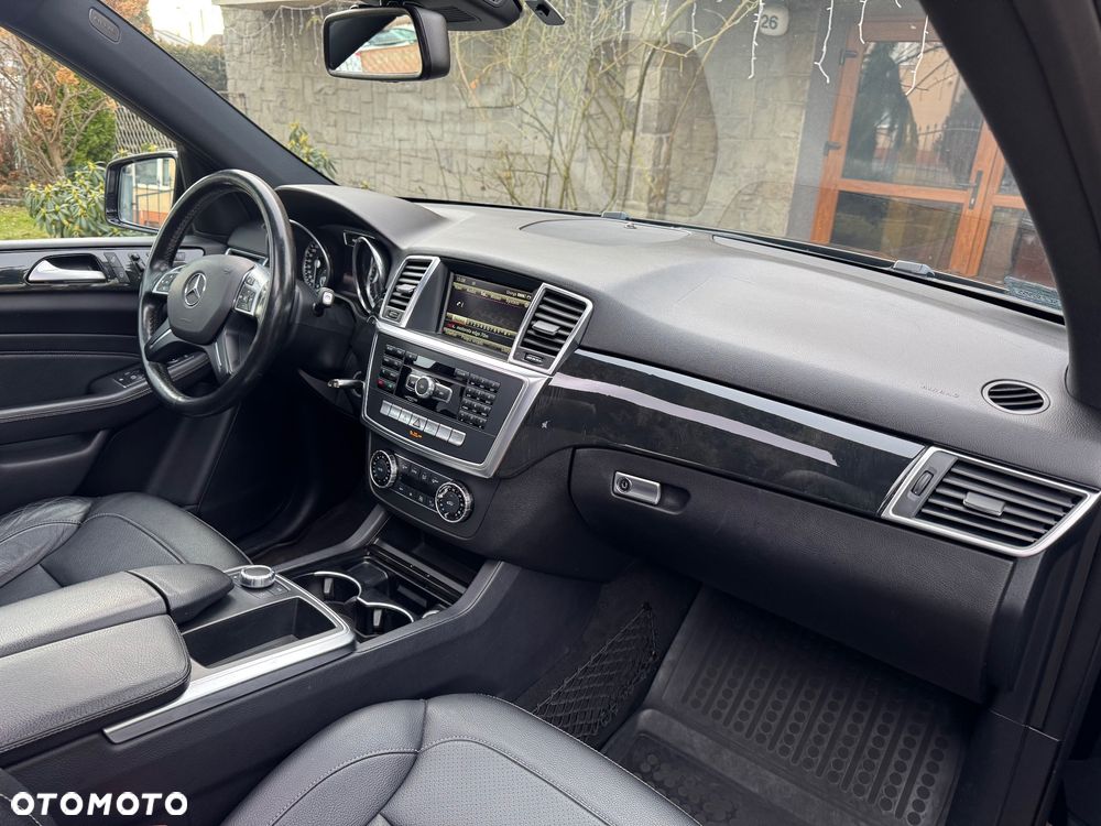 Mercedes-Benz ML 350 BlueTEC 4MATIC 7G-TRONIC - 11