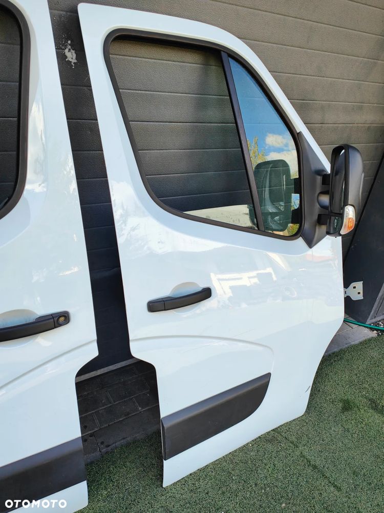 Renault Master IV drzwi kompletne prawy lewy przód - 3