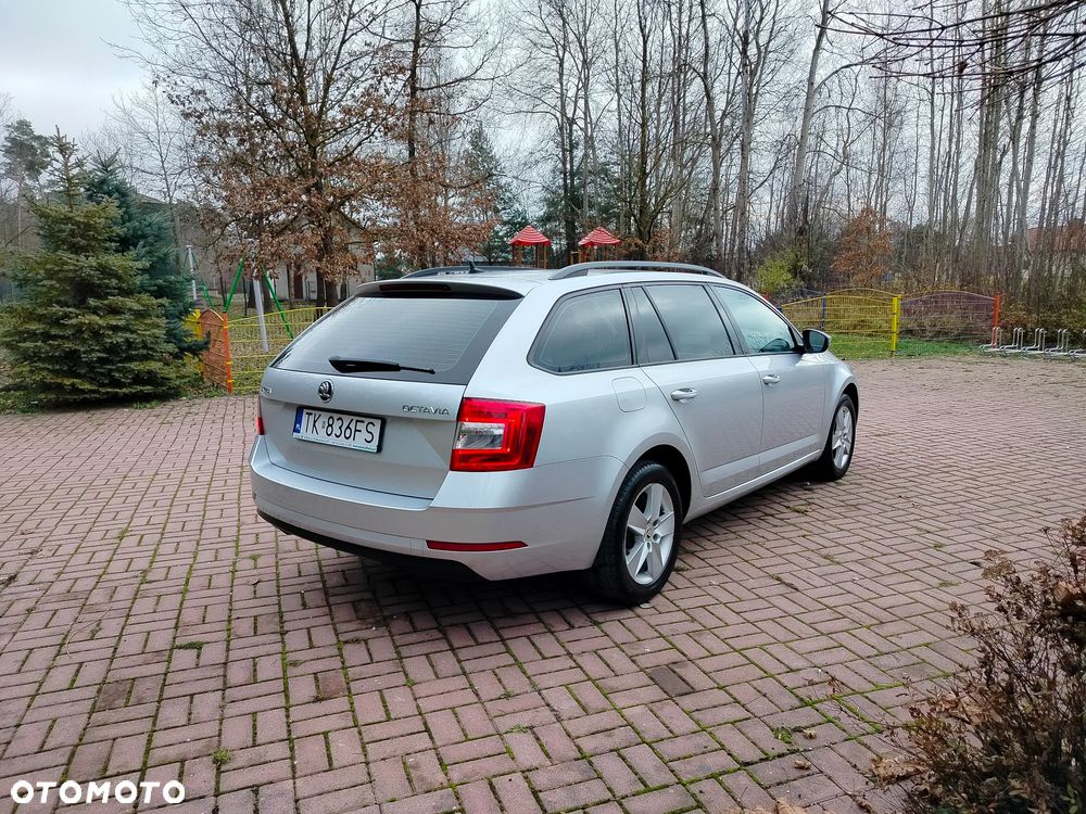 Skoda Octavia 1.5 TSI GPF ACT Style DSG - 5
