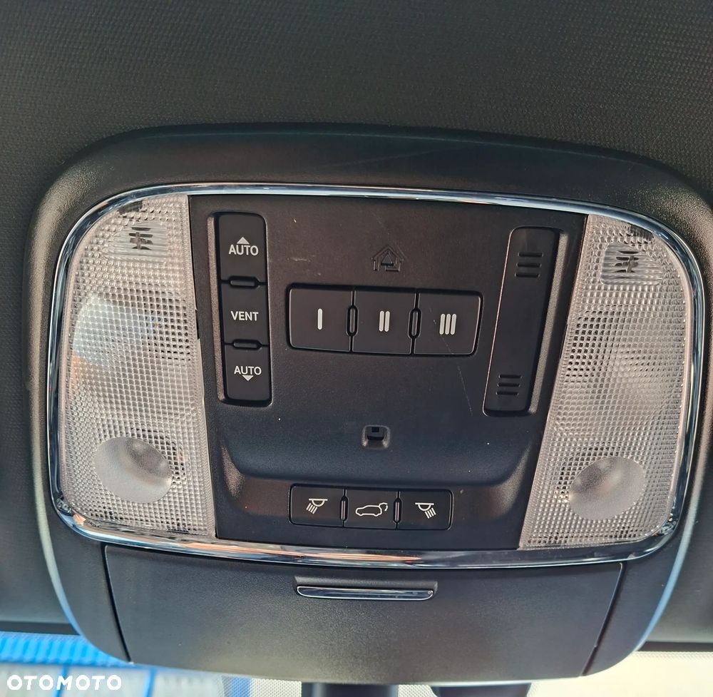 Dodge Durango - 34