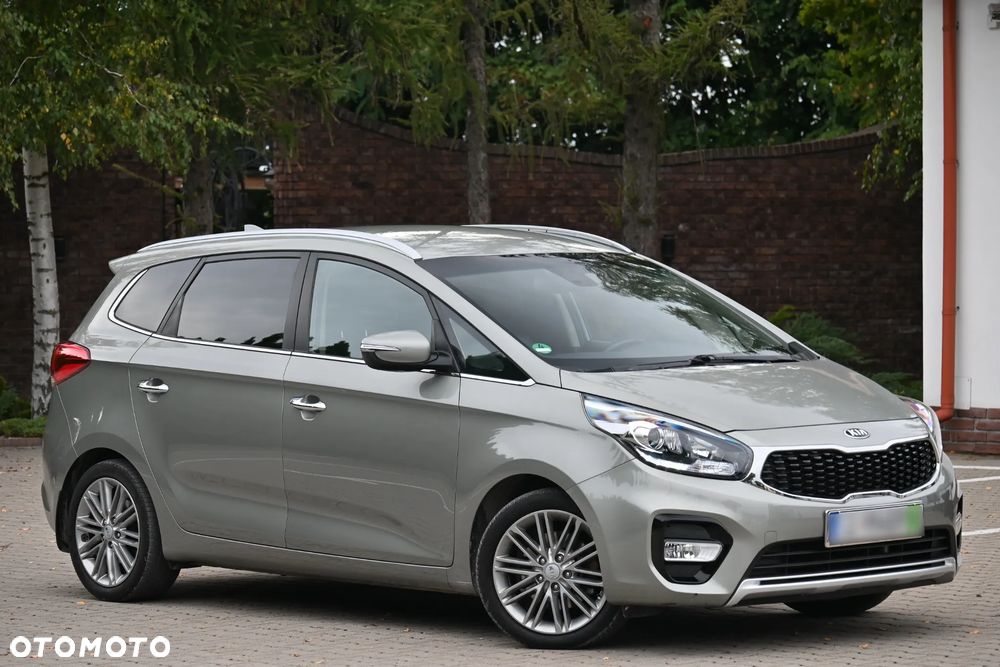 Kia Carens 2.0 GDI Automatik Edition 7 - 8