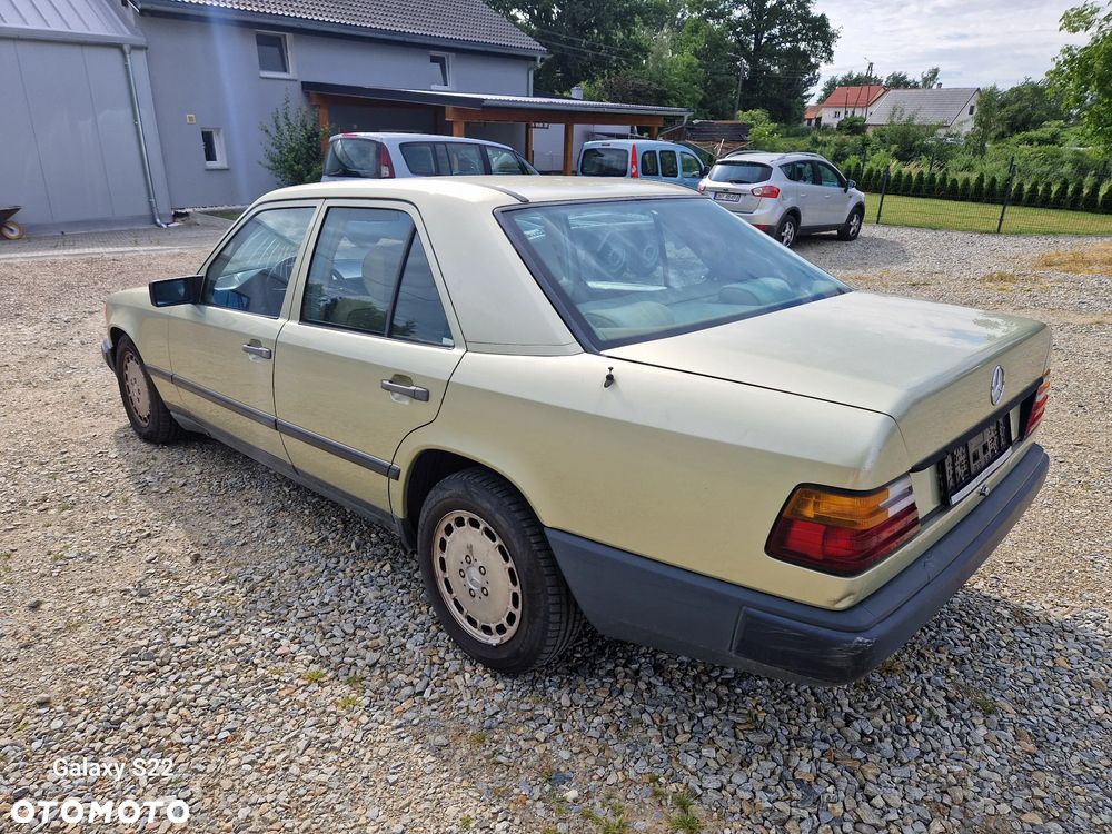 Mercedes-Benz W124 (1984-1993) - 5