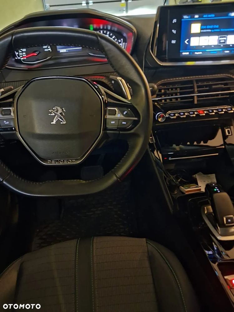 Peugeot 2008 1.2 PureTech Allure Pack S&S EAT8 - 7
