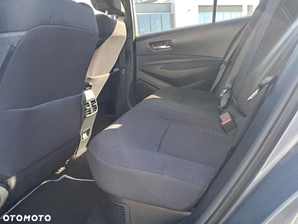 Toyota Corolla 1.8 Hybrid Style - 23