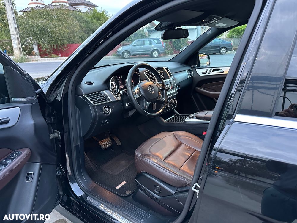 Mercedes-Benz ML 350 BlueTec 4MATIC Aut - 5