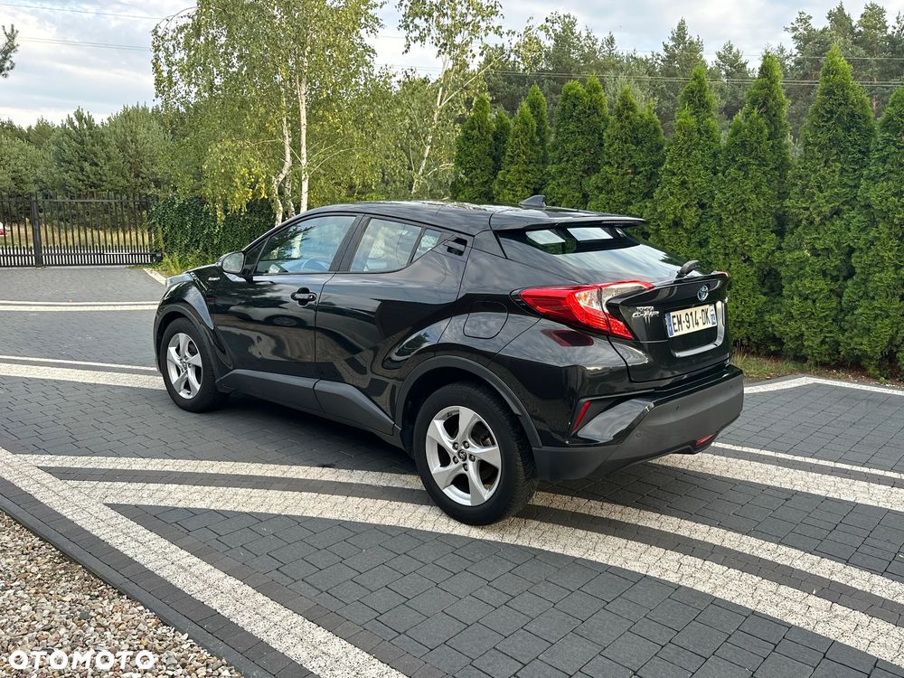 Toyota Auris - 4