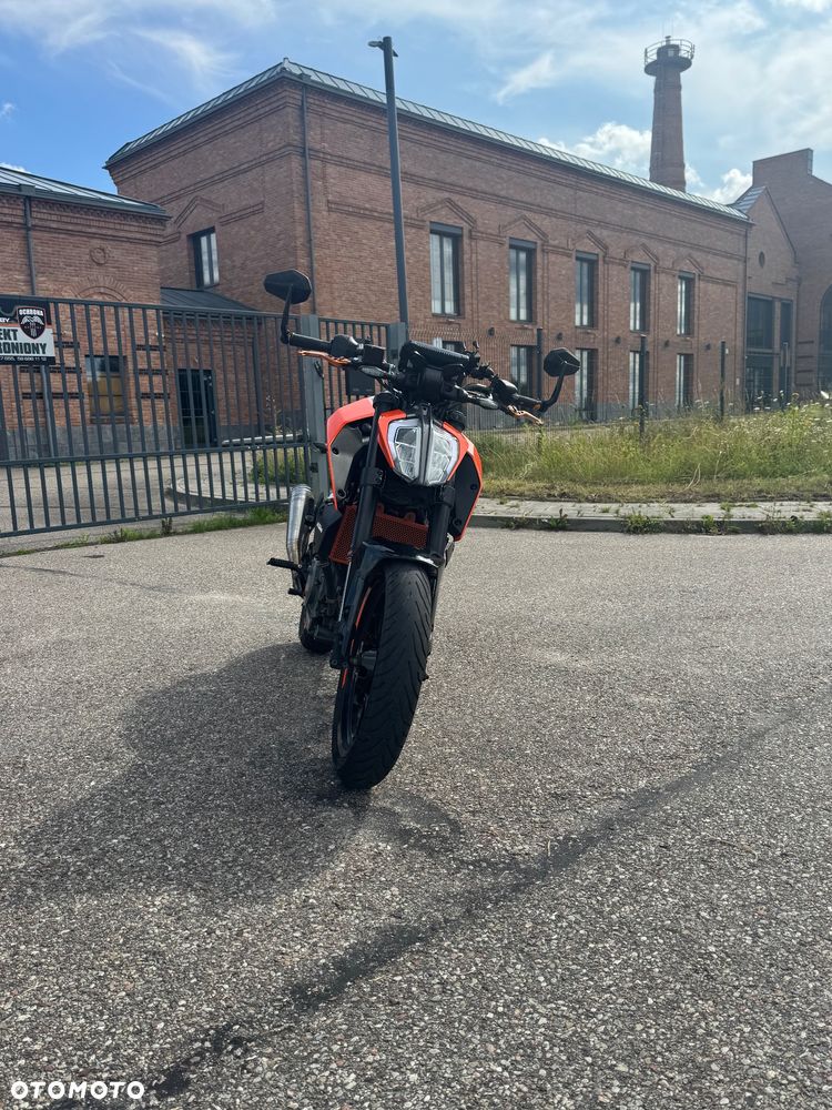 KTM Duke 125 - 4