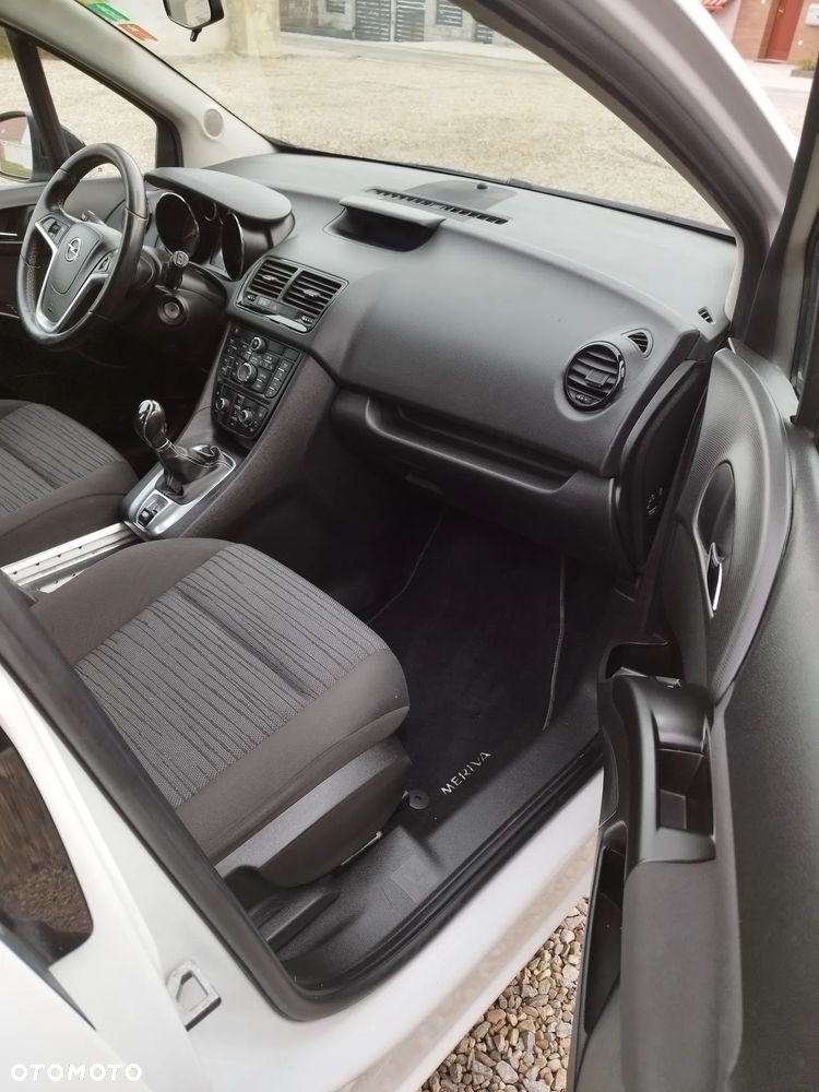 Opel Meriva - 14