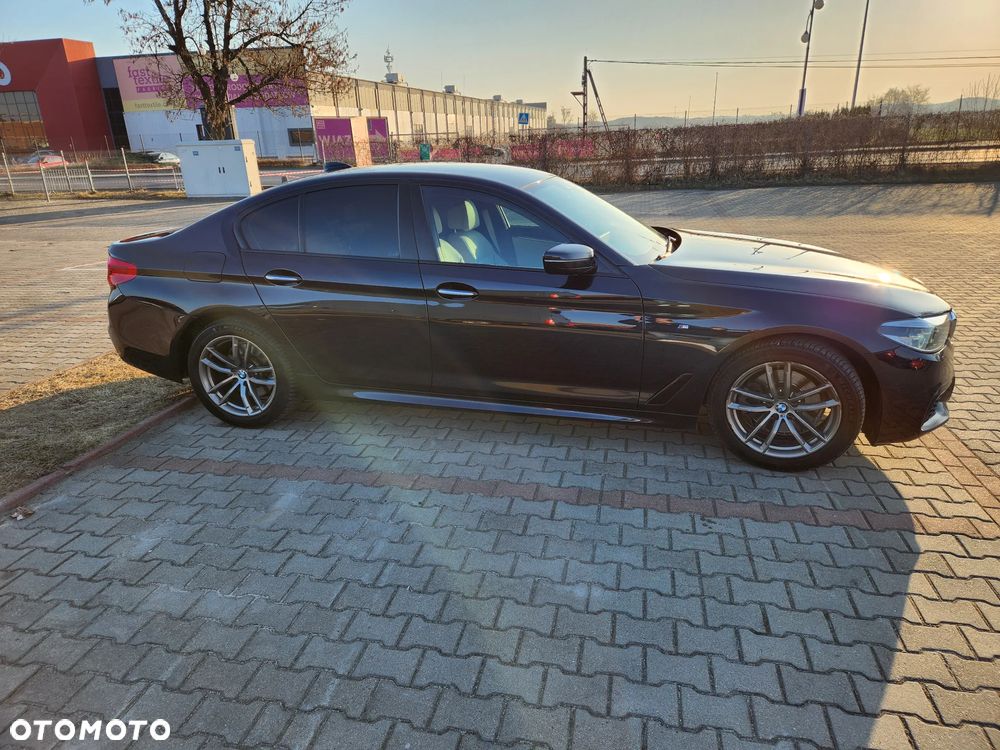 BMW Seria 5 520d xDrive M Sport sport - 16