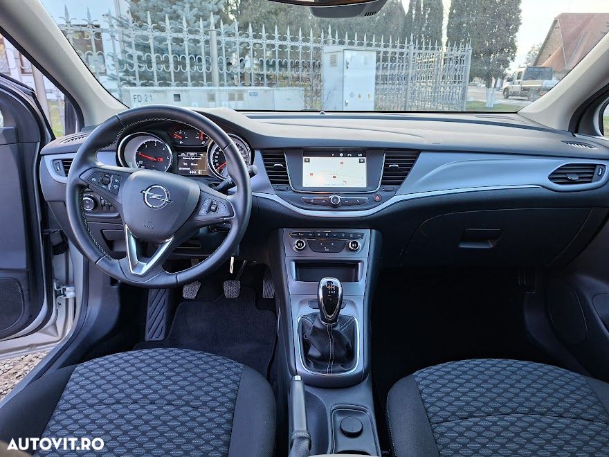 Opel Astra 1.5 D Start/Stop 2020 - 8