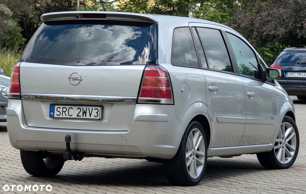 Opel Zafira 1.9 CDTI Sport - 2