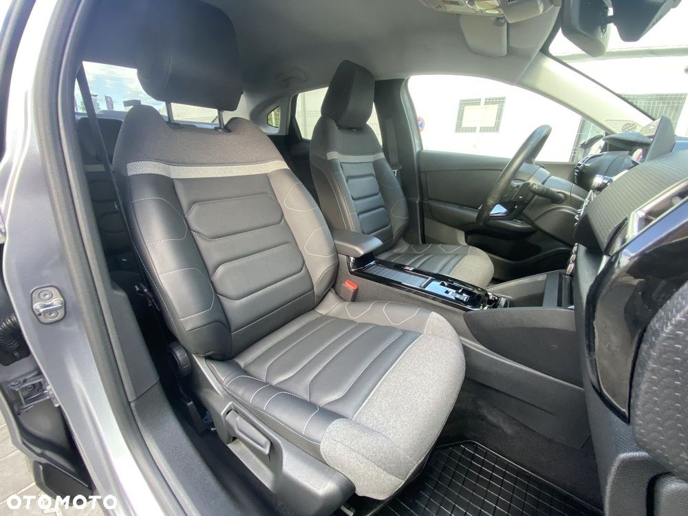 Citroën C4X 1.2 PureTech Max S&S EAT8 - 10