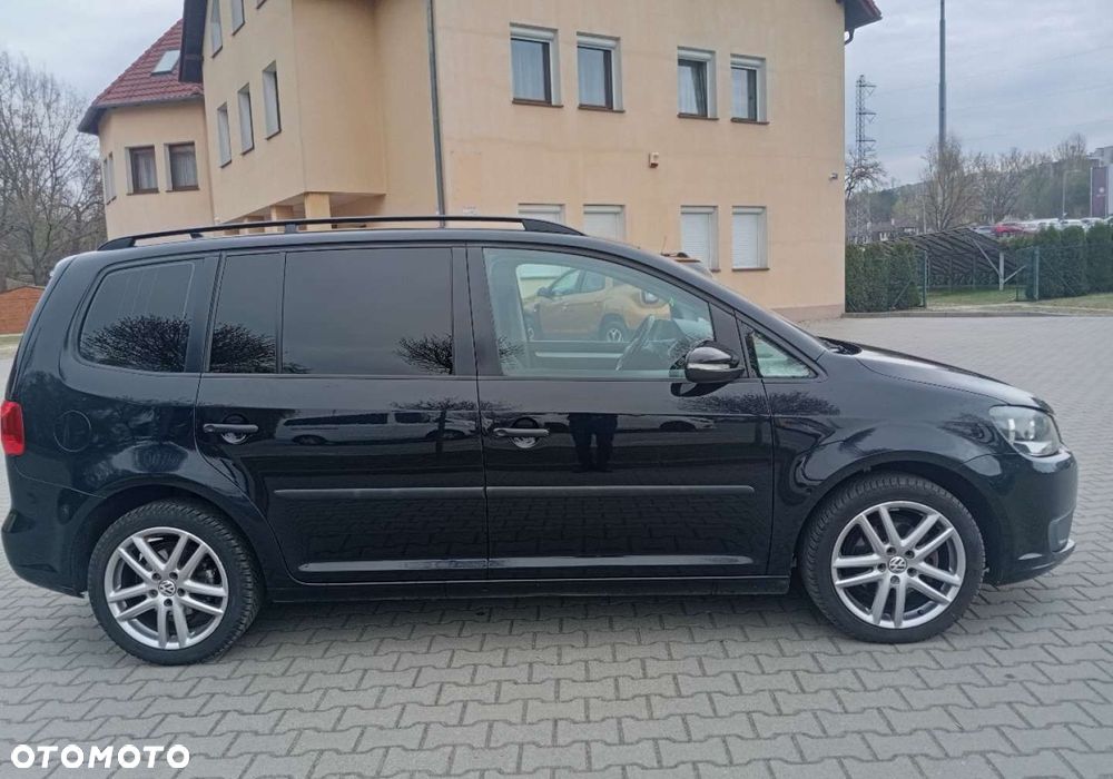 Volkswagen Touran - 7