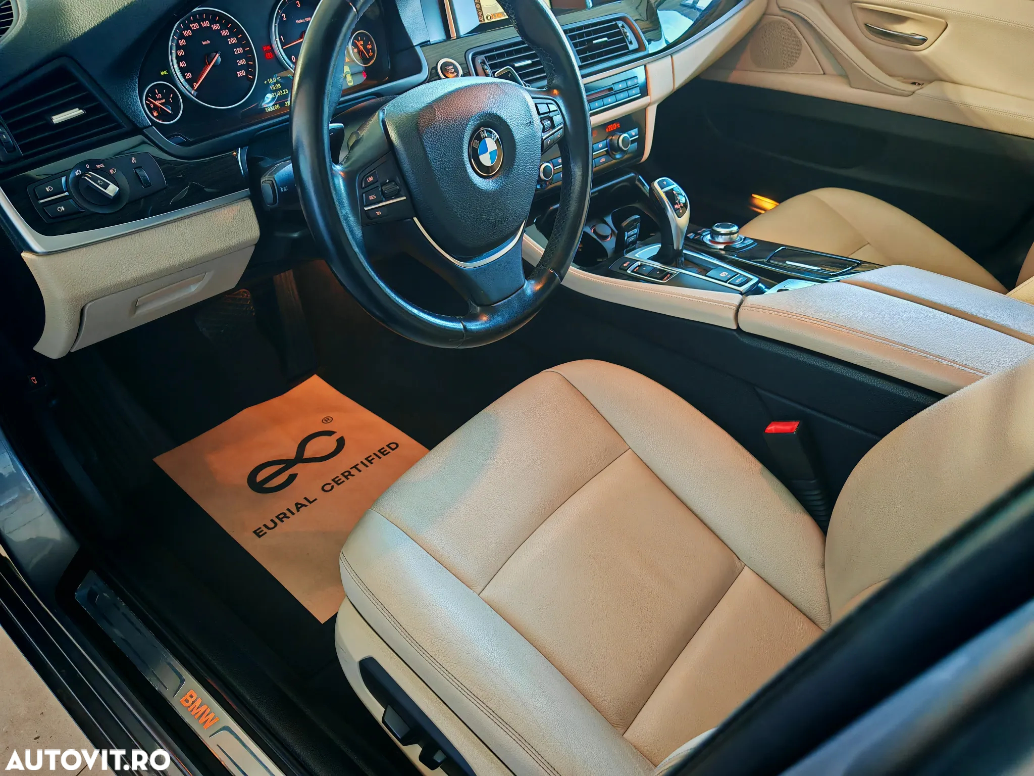 BMW Seria 5 530d Aut. Luxury Line - 16