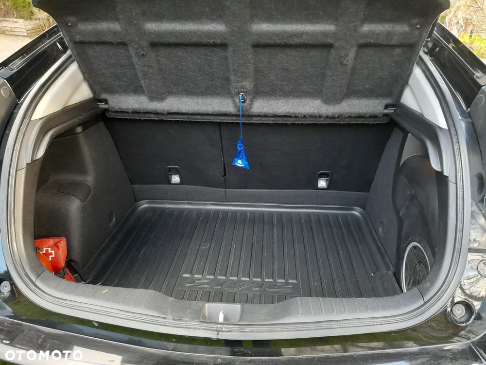 Honda Civic 1.8 Executive - 12