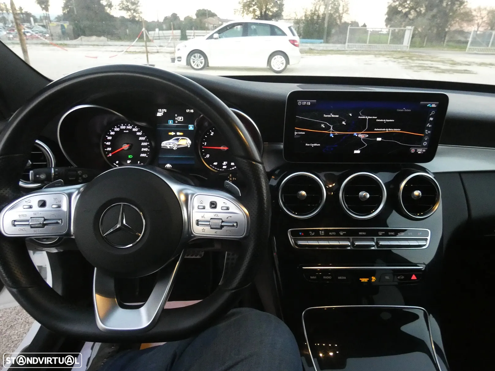 Mercedes-Benz C 220 d AMG Line - 28