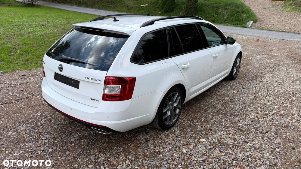 Skoda Octavia 2.0 TSI RS - 14