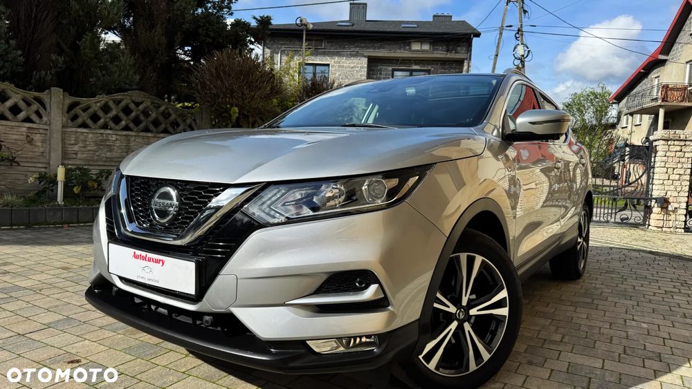 Nissan Qashqai 1.3 DIG-T SHIRO - 2