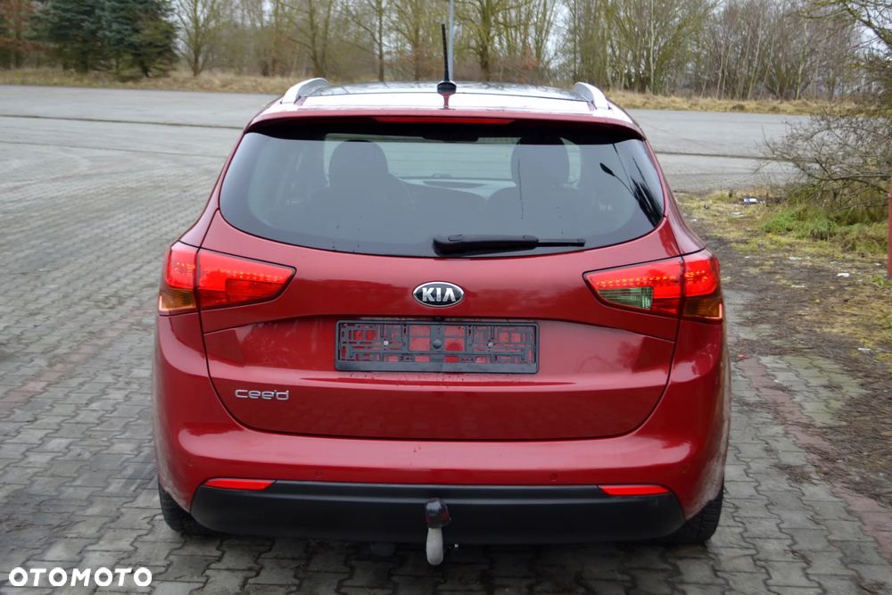 Kia Ceed 1.6 GDI L DCT - 6