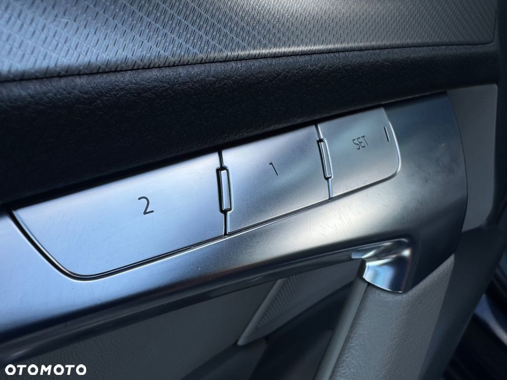 Audi A6 Avant 35 TDI S tronic design - 19