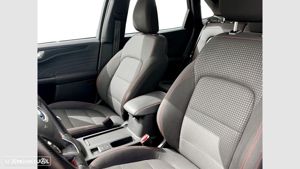 Ford Kuga 1.5 EcoBoost ST-Line - 12