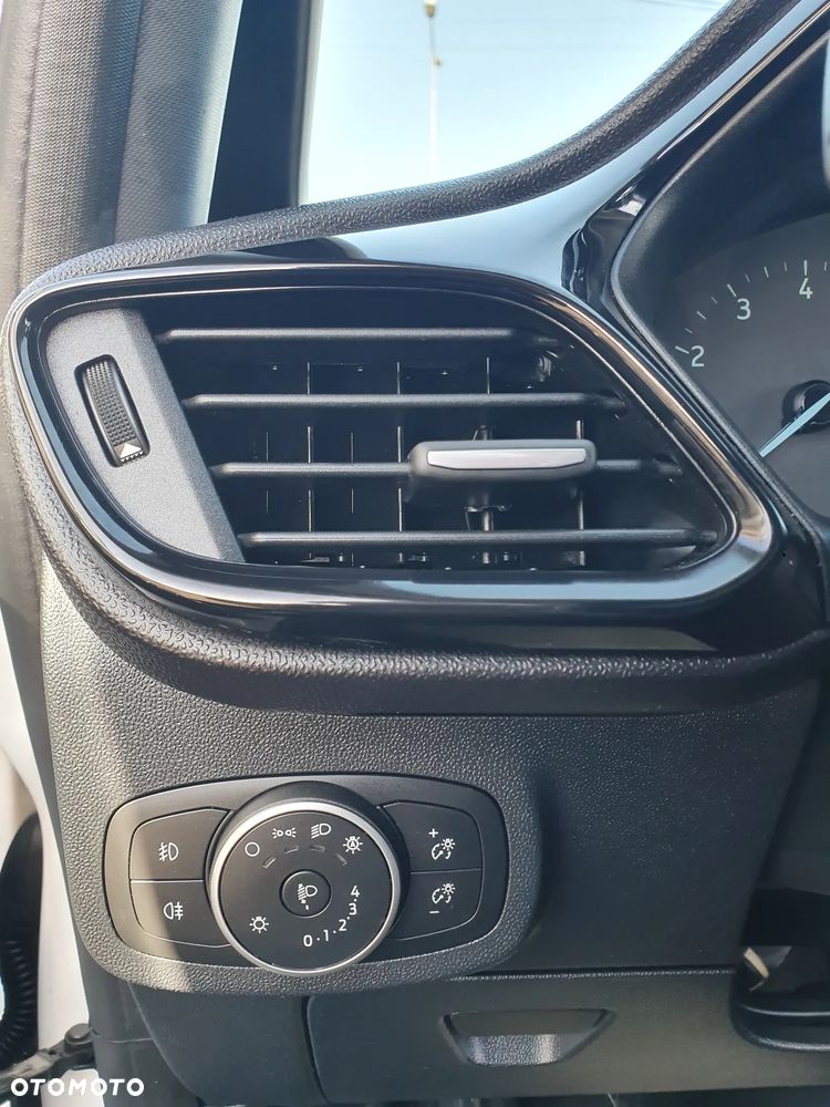 Ford Fiesta - 18